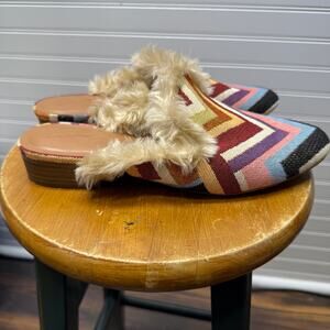 Universal Thread Bibiana Faux Fur Lined Chevron Print Mules Size 9